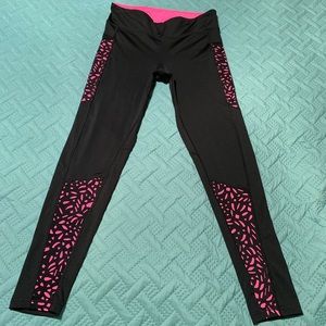 Black/Pink full length athletic leggings, L